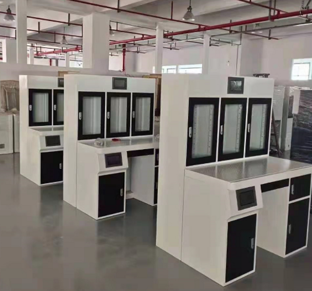 河南檔案系統(tǒng)訂購(gòu)?fù)鳈n案凈化整理臺(tái)一批，已投入使用